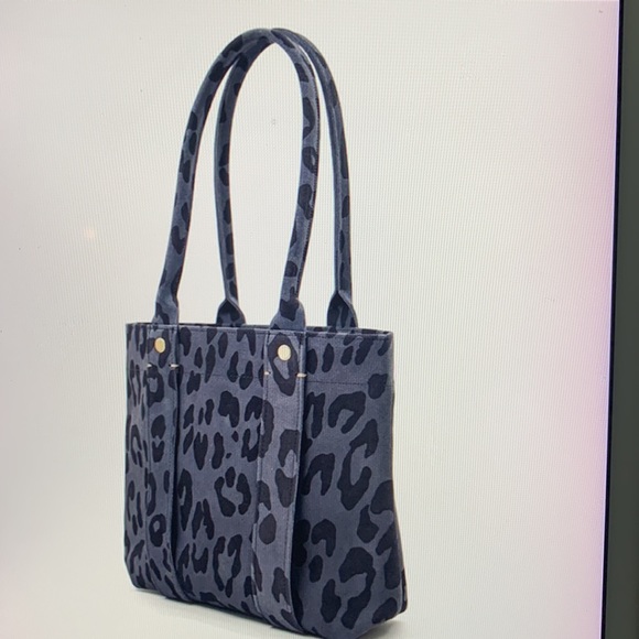 CLARE V. PETIT COUSIN IN MARINE PABLO CAT TOTE BAG - Picture 4 of 11